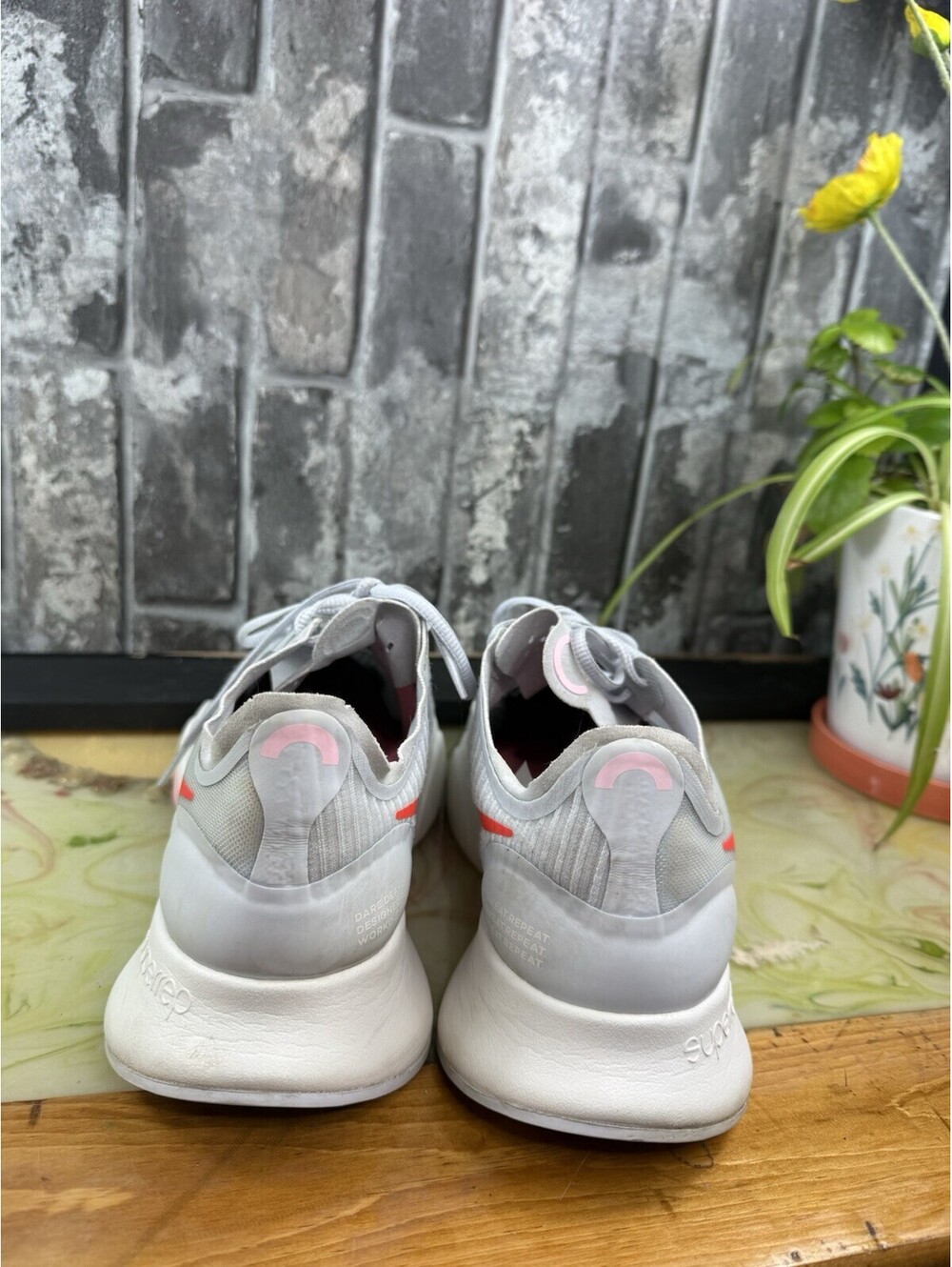 Nike SuperRep Go Gray/Red/Pink Low Top Men's Sneaker CJ0860-006 - Picture 5 of 10